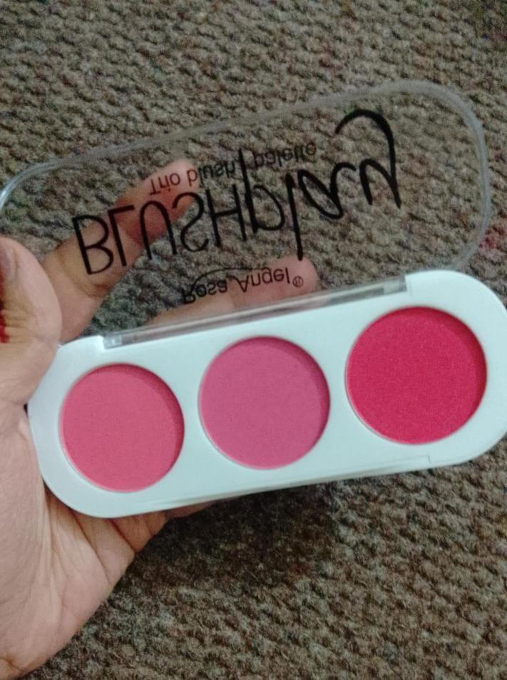 3 Color Blush Kit Matte Berry Pink Red Pakistan - Image 5