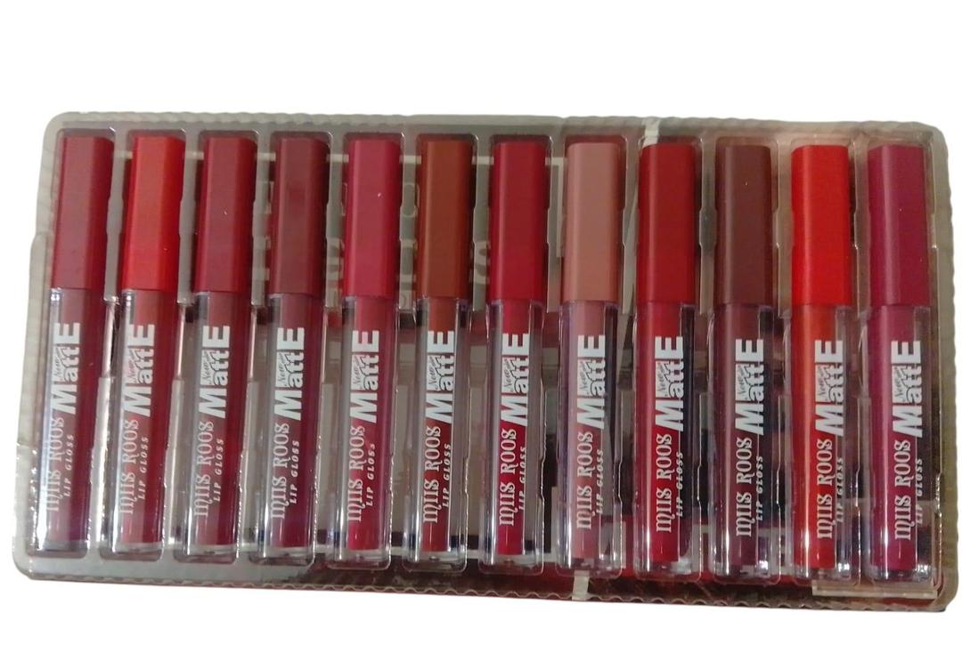 Velvet Matte Lip Gloss Red Shades 12 Pack - Image 5