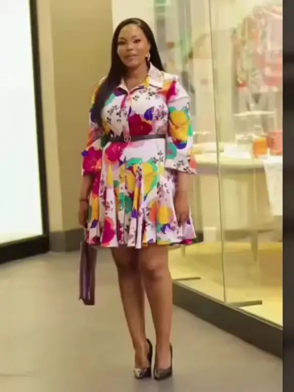 Vibrant Floral Printed Dress for Pakistani Women - Image 5