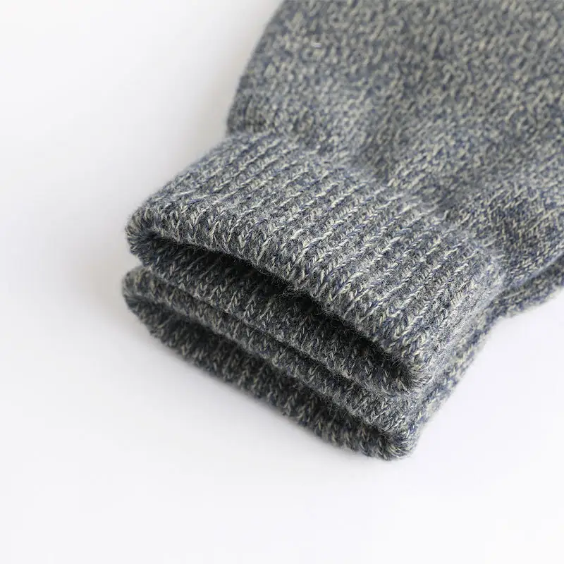 Black Knitted Gloves with Touch Screen & Fleece Lining - Image 4