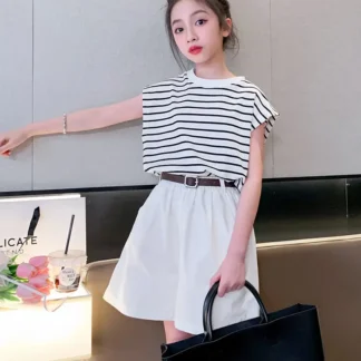 Little Girl Striped Summer Suit White Shorts Black Belt