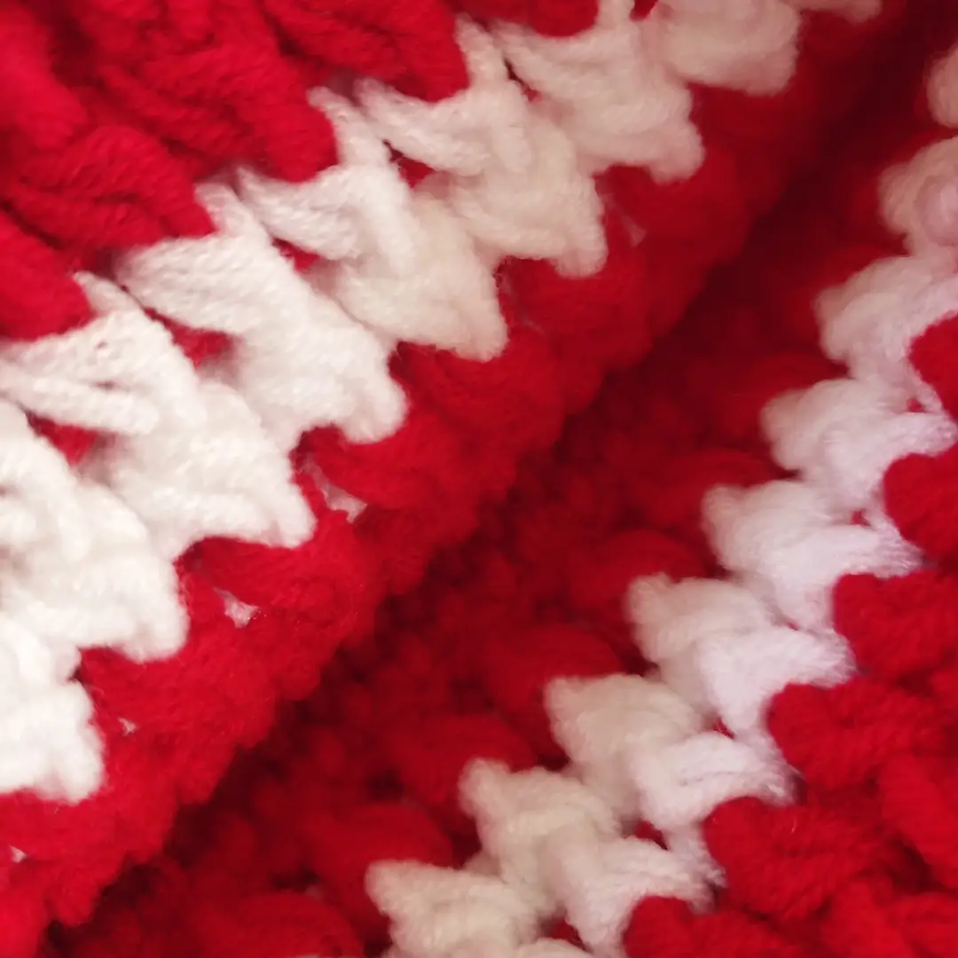 Red Crochet Newborn Photo Set with Gloves & Shorts - Image 4