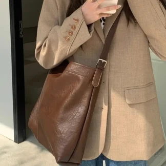 Brown Leather Tote Bag for College Girls with Retro Korean Design