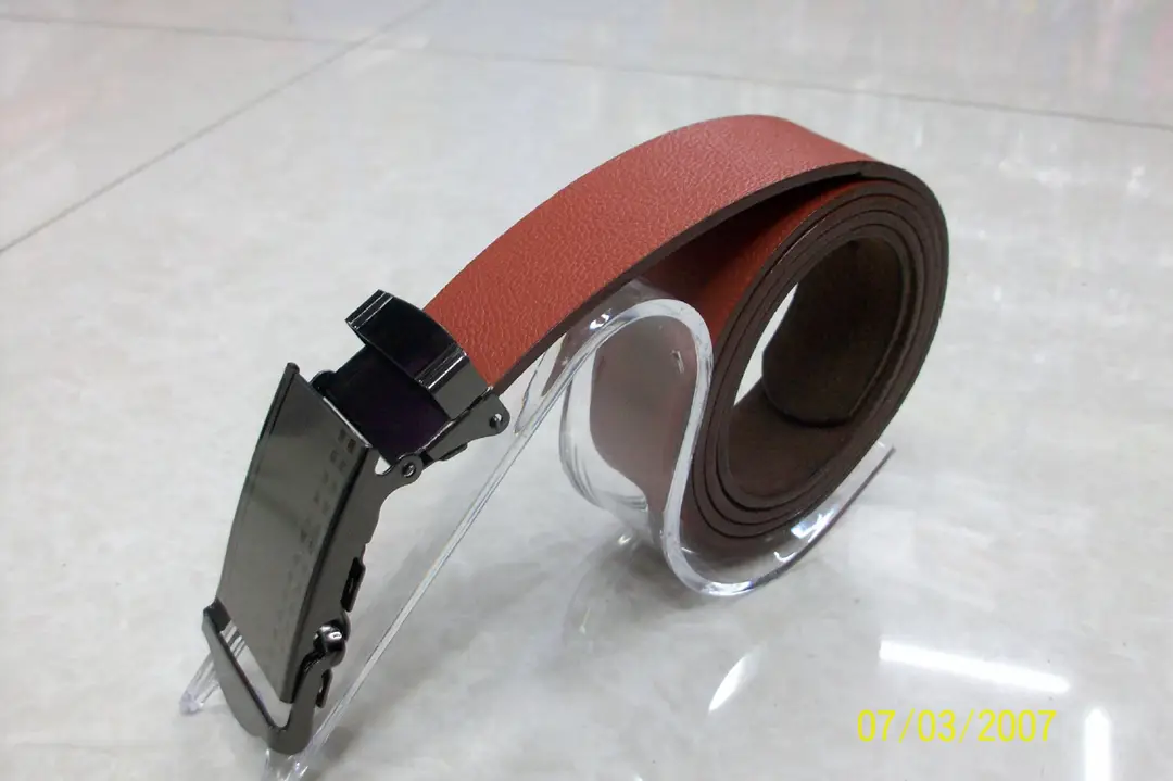 Men's Black Leather Belt with Silver Buckle - Image 6