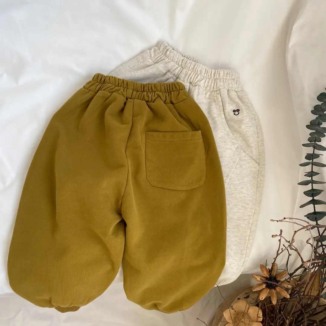 Kids Knitted Sweatpants White Flower Ash with Embroidery - Image 4