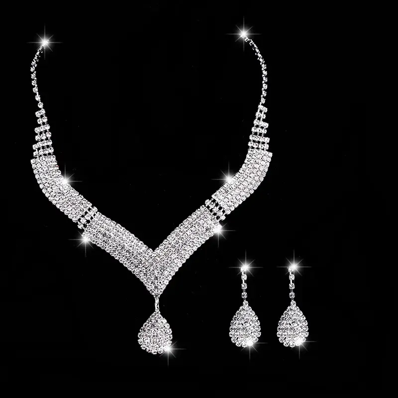 Sparkling V-Neck Jewelry Set for Pakistani Bridal Wear - Image 2