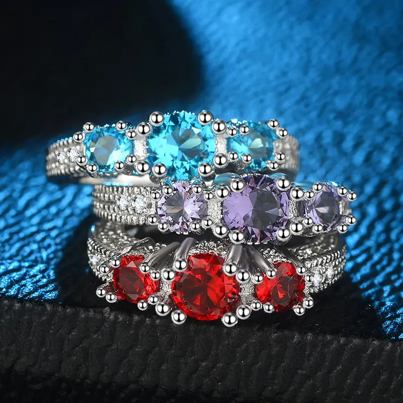 White Snowflake Zircon Ring for Women - Image 3