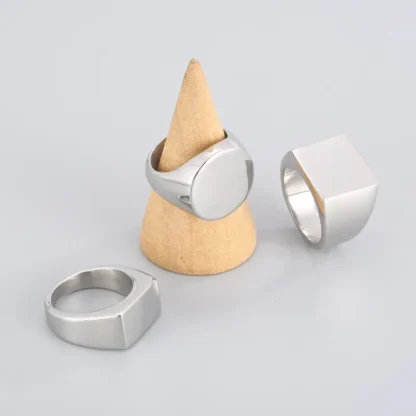 Engravable Titanium Steel Ring Women