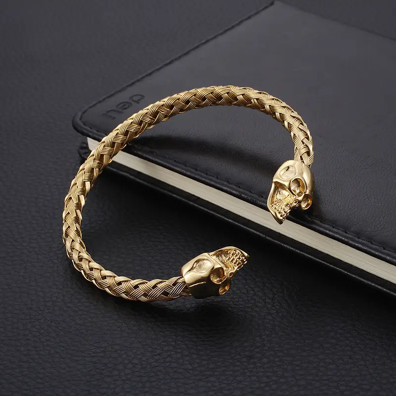Stainless Steel Wolf Head Bracelet Black Gold for Men - Image 2