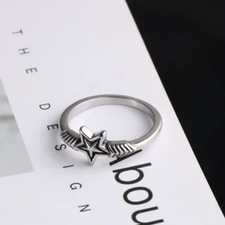 Stylish Star Wing Ring for Men Women