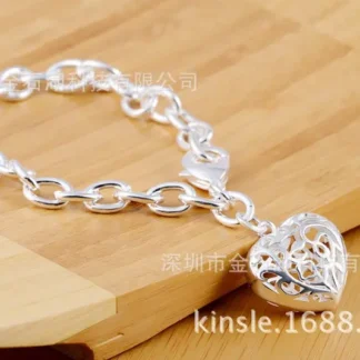 Silver Heart Charm Bracelet for Women Daily Wear