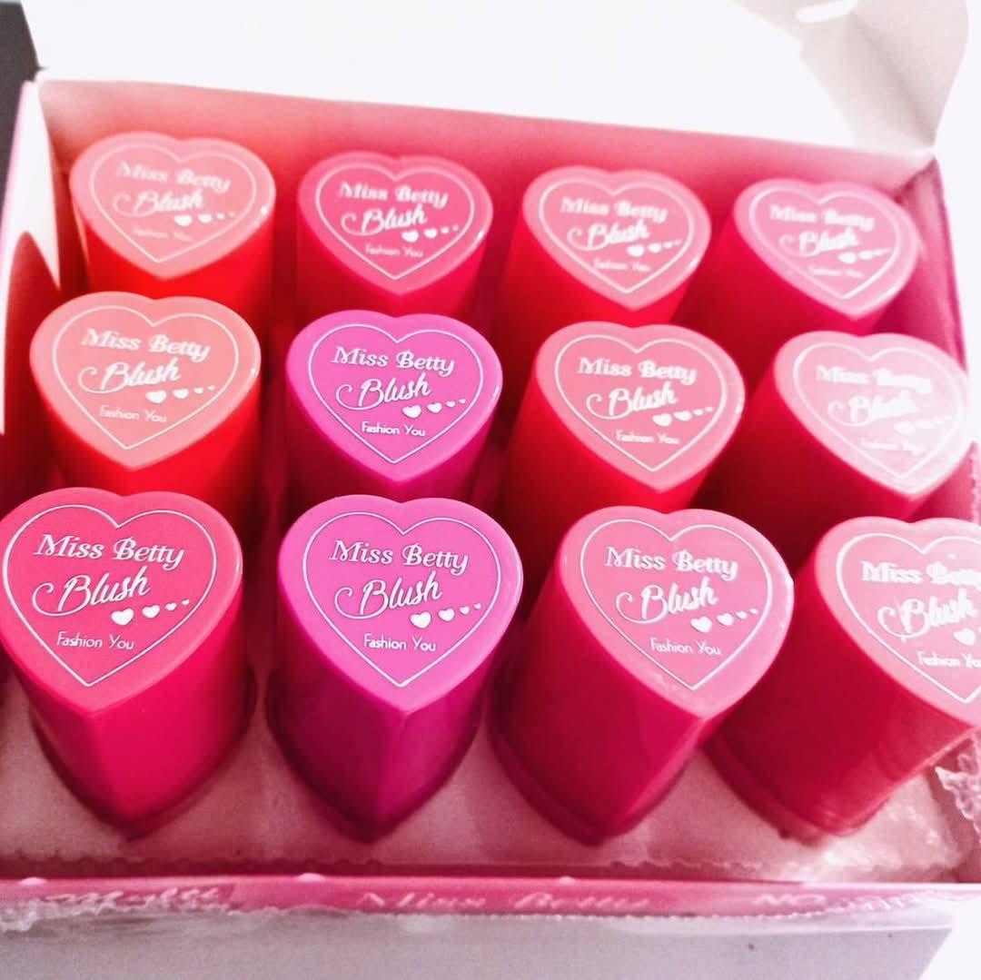 Multicolor Glowy Blush Set for Pakistani Skin - Image 2