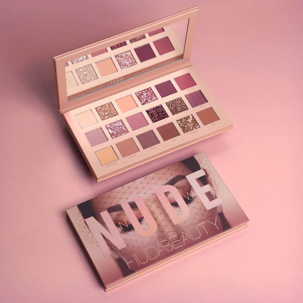 18-Color Matte & Glitter Eyeshadow Kit with Mirror