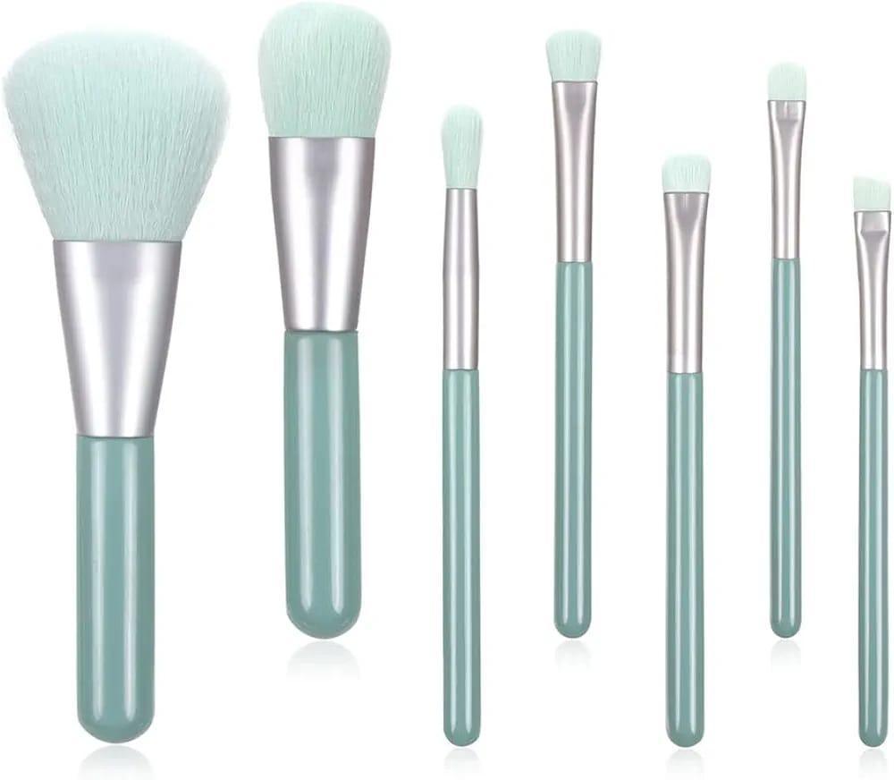 Mint Green 7-Piece Makeup Brush Set for Daily Use - Image 3