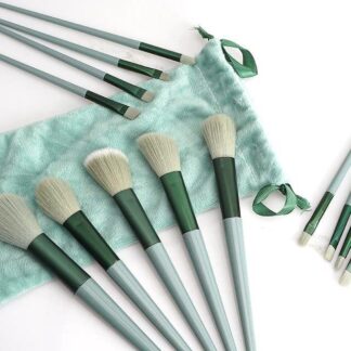 Green Makeup Brushes Set for Practicing Bridal Makeup