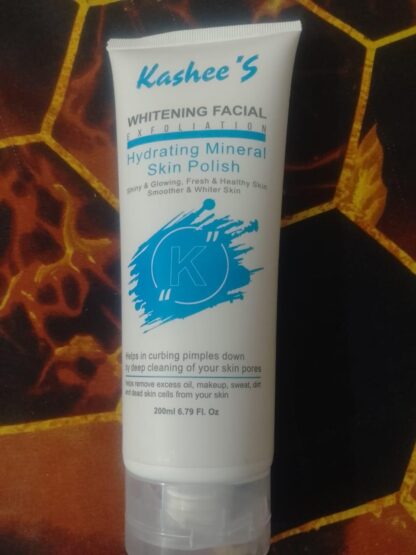 Whitening Face Wash for Radiant Skin Pakistan