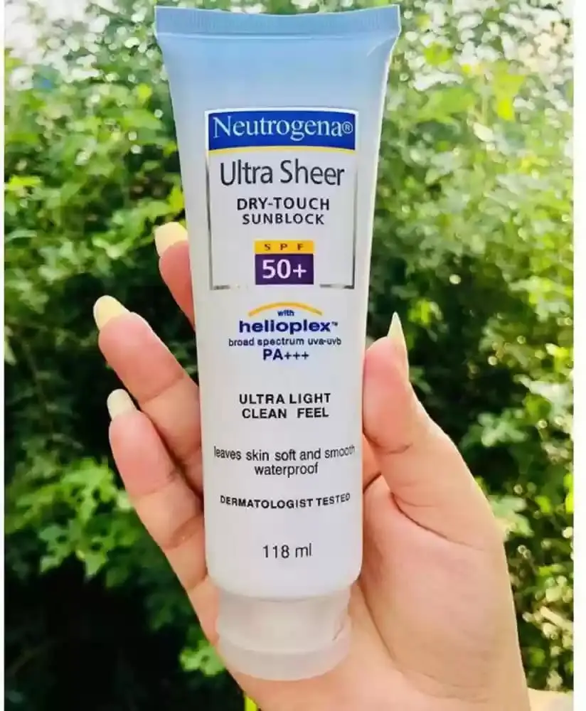 Neutrogena Ultra Sheer Dry Touch Sunblock - SPF 50+ - Image 2
