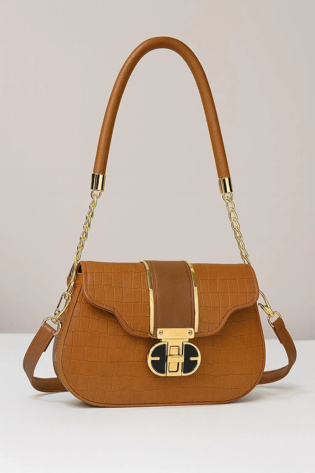 Black Cuff Strap Handbag for Girls with Gold Clasp - Image 3
