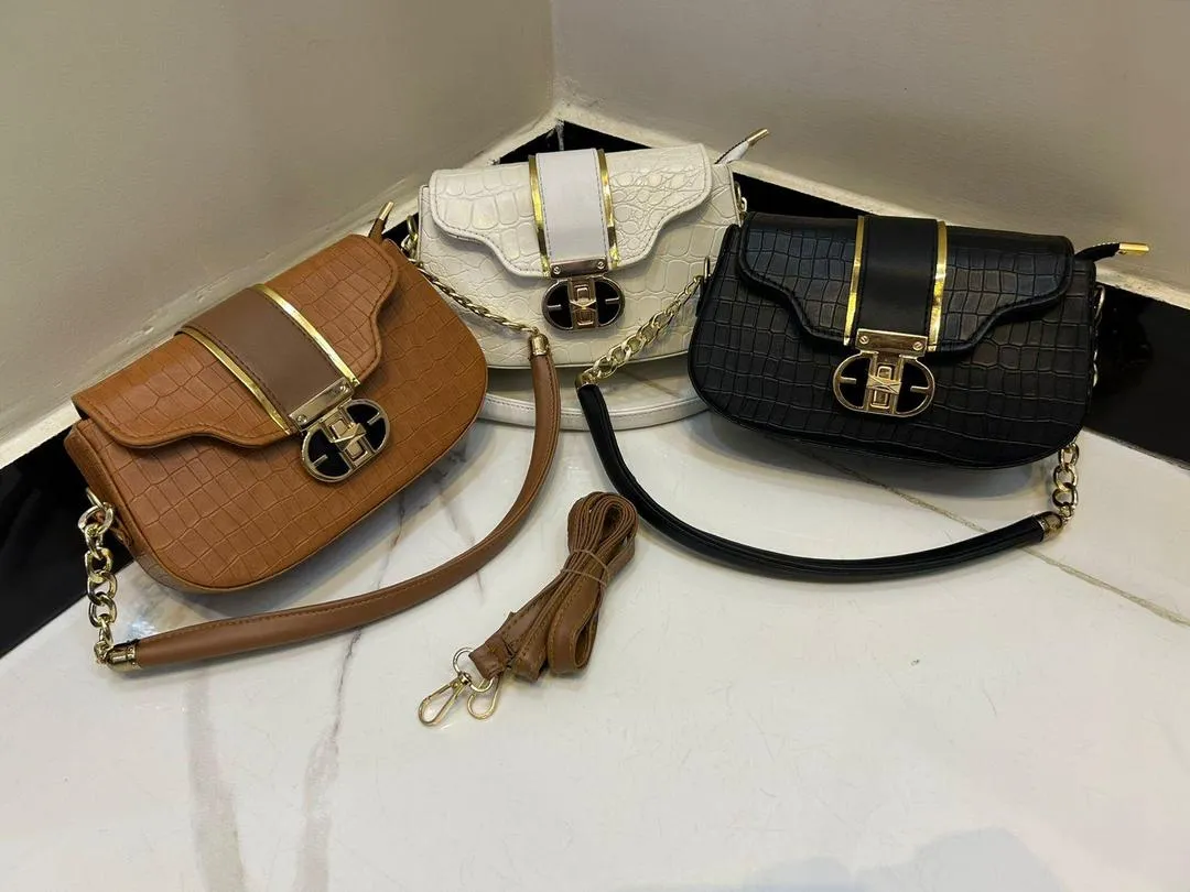 Black Cuff Strap Handbag for Girls with Gold Clasp - Image 4