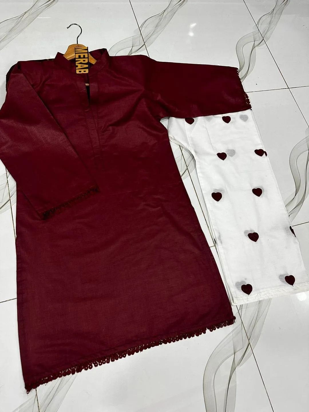 Women Maroon Cotton 2Pcs Suit Heart Embroidery Lace Work On Border - Image 3