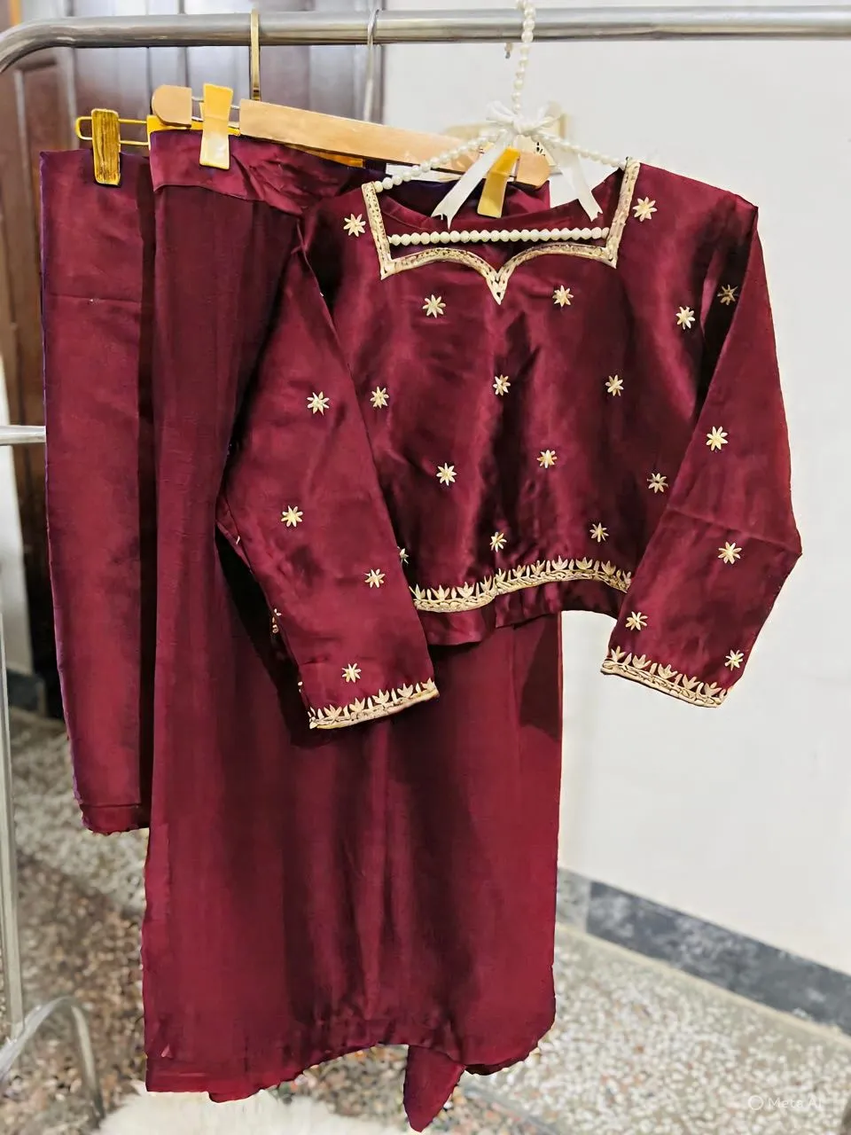 Maroon Embroidered Chiffon Saree Set for Women - Image 2