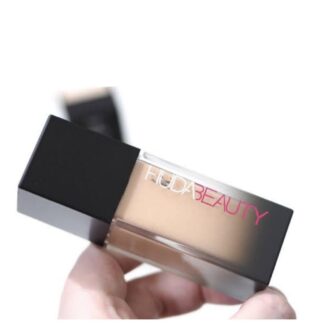 Lightweight Poreless Foundation 30ml Black Transparent