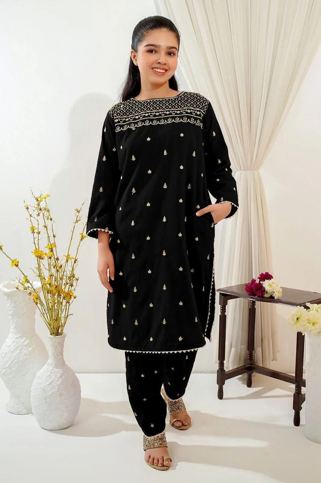 Black Gold Embroidered 2-Piece Linen Kurta & Pajama Set for Girls 6-12