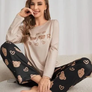 Women Printed Night Suit with Bear Hearts Design Medium to XL