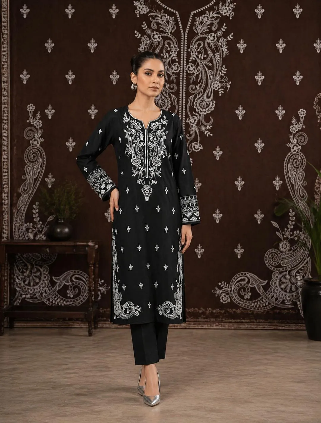 Black Embroidered Kurta with Peshawari Style Design