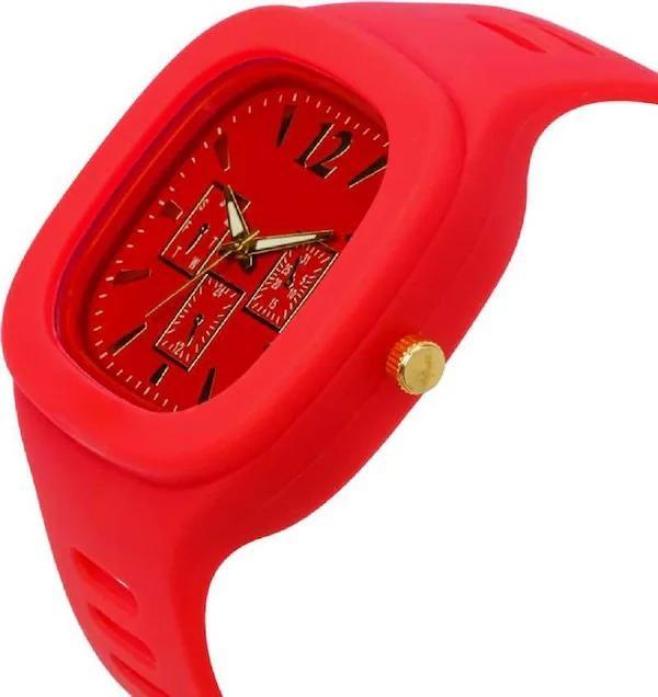 Red Silicone Square Watch for Men with Gold Hands - Image 3