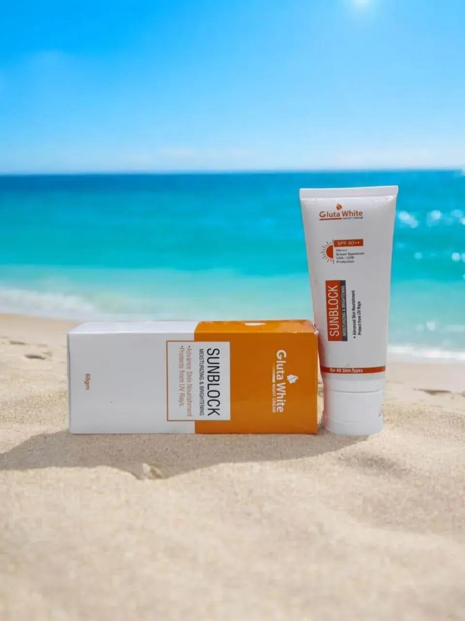 Gluta White Sunblock SPF 60+ All Skin Types Cream
