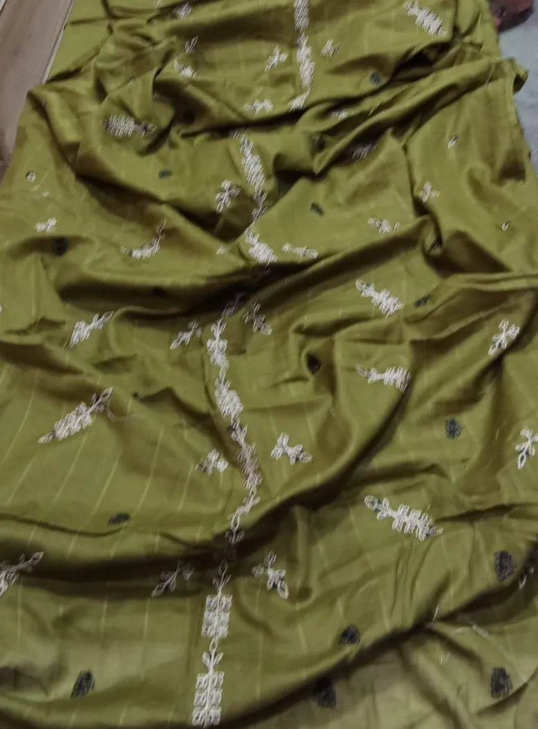 Green Embroidered Kurta Set with Dupatta - Image 3
