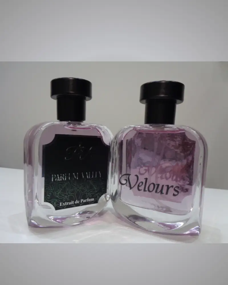 Velours – Woody Aromatic Unisex Perfume - Image 2