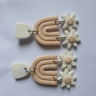 Stylish 2 Layered Dangling Earrings with Resin Plating - 2 Pcs in Green
