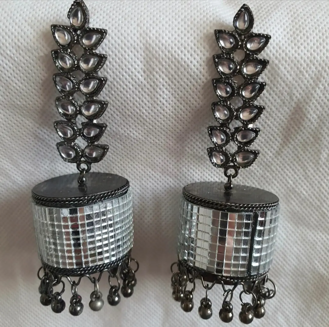 Funky Acrylic Plated Crystal Jhumka - Image 3