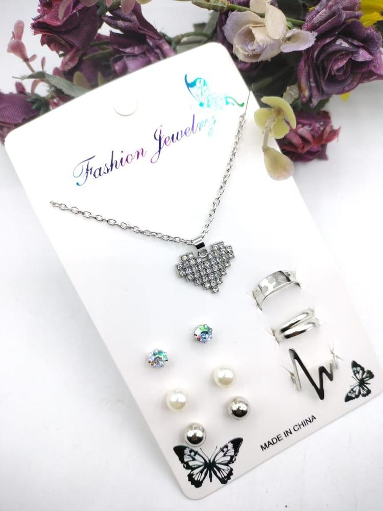 7-Piece Modern Pendant Set Silver Plated Zircon Earrings