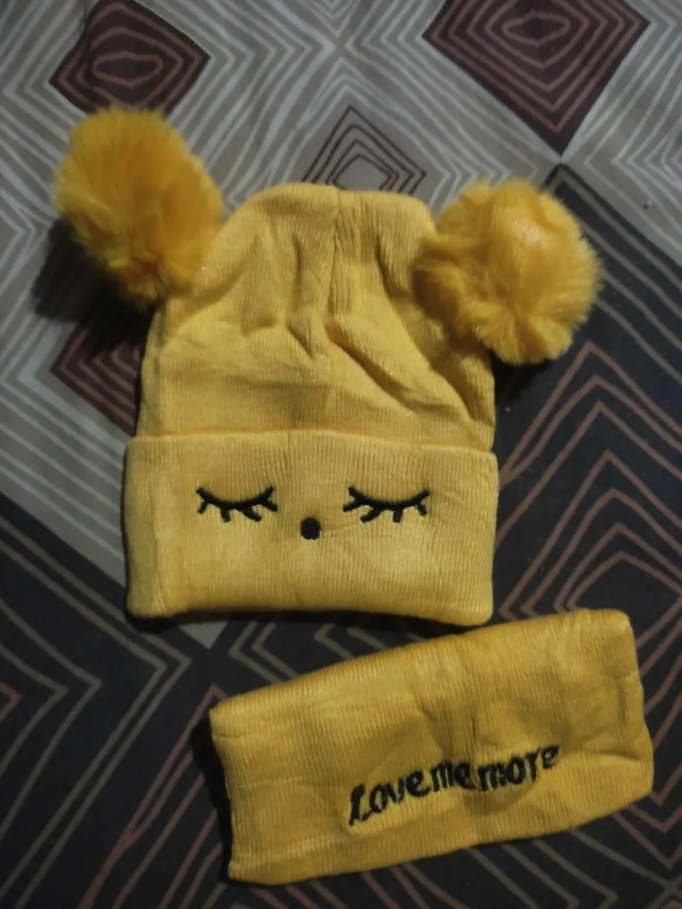 Wool Beanie & Neck Warmer Set Yellow Bear Face - Image 2