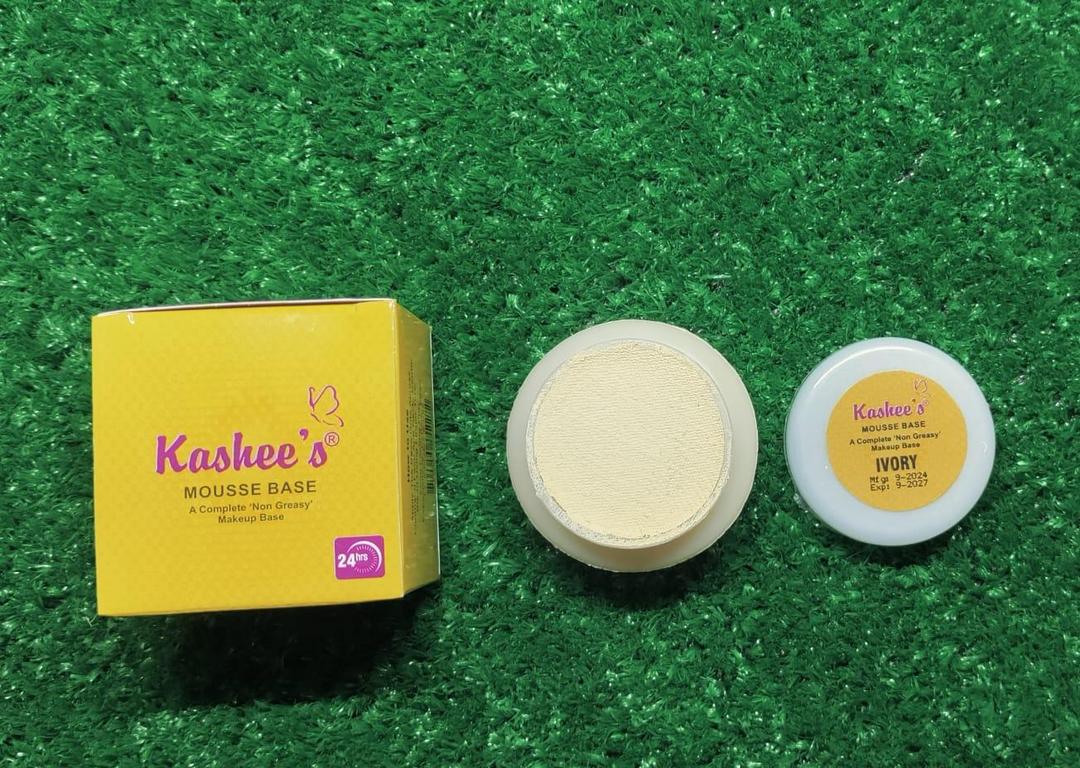 Kashee’s Ivory Mousse Base Foundation 24Hr - Image 2