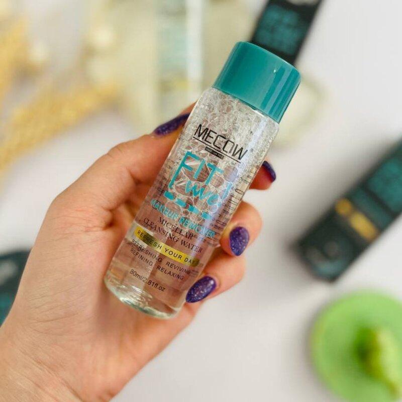 Reusable Micellar Water for All Skin Types Teal Cap Black Packaging - Image 3