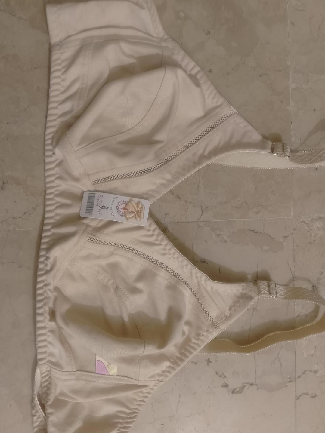 Beige Non-Padded Bra for Daily Wear Pakistan - Image 4
