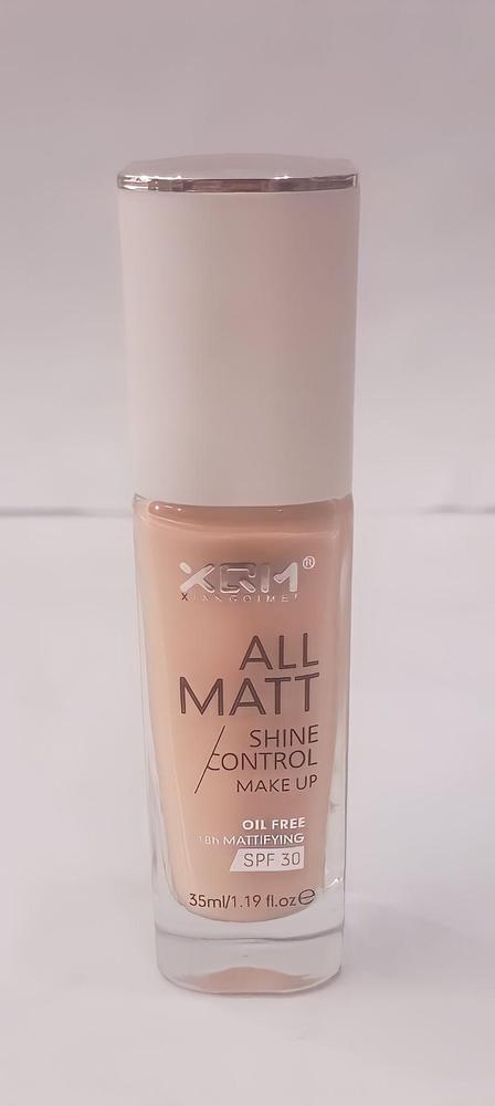 Matte Foundation SPF30 Oil-Free 35ml - Image 2