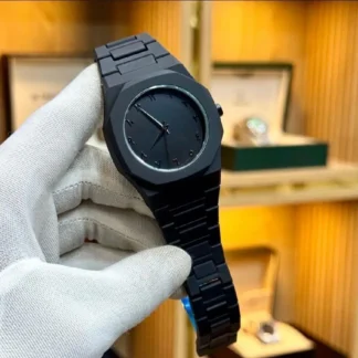 Men Black Arabic Dial Chain Watch All Season