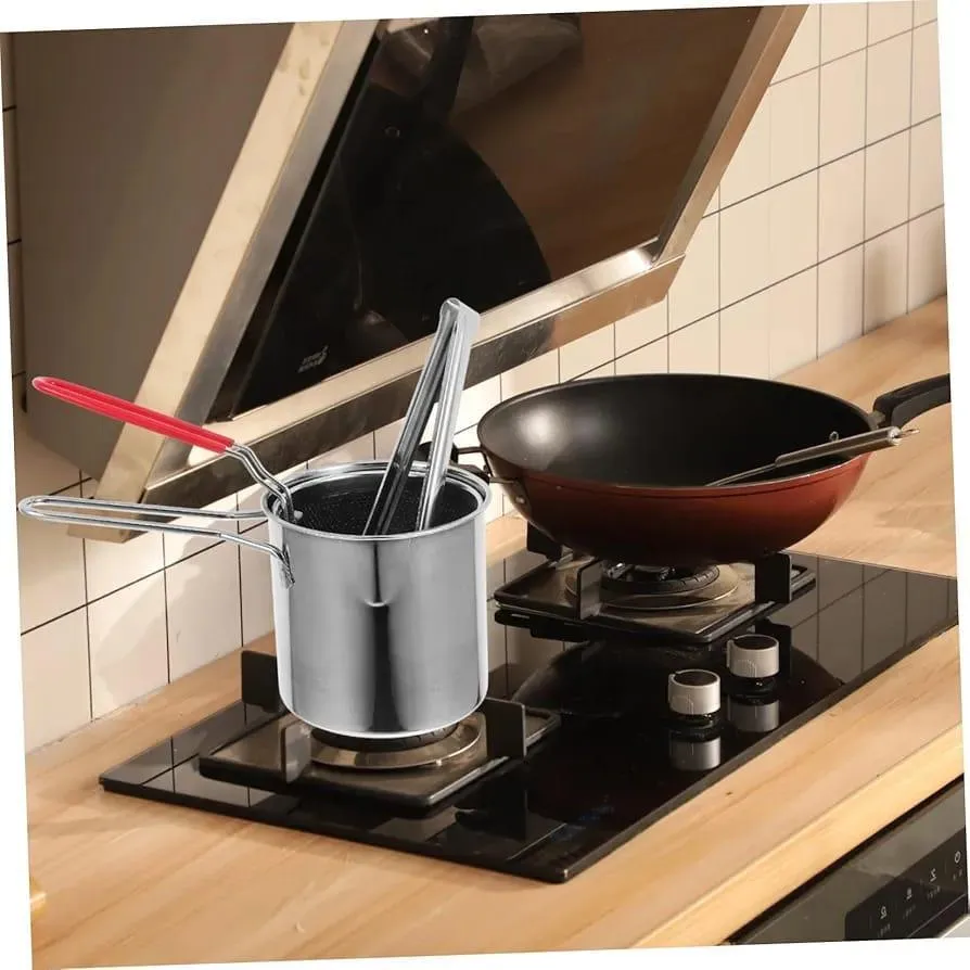 Stainless Steel Oil Filter Pot for Kitchen Use - Image 3