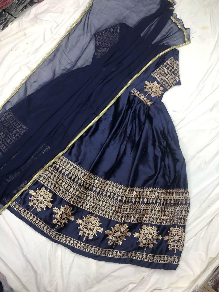 Women Embroidered Shamoz Silk Maxi Set Black Medium - Image 3