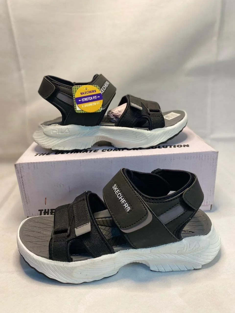 Graceful Black Eva Sandals for Men 2