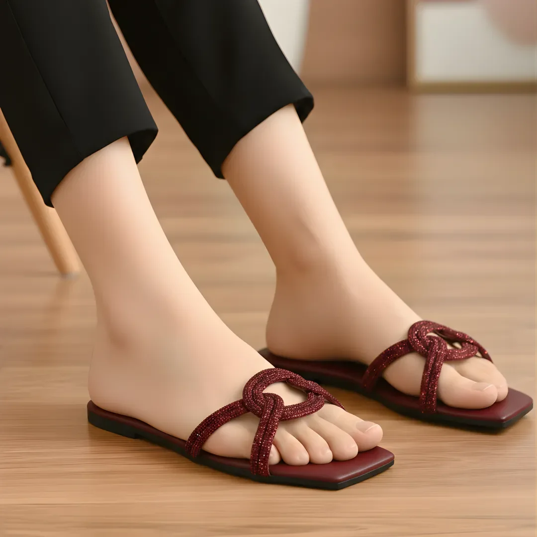 Maroon Grace Knot Women's Flat Sandals Size 2