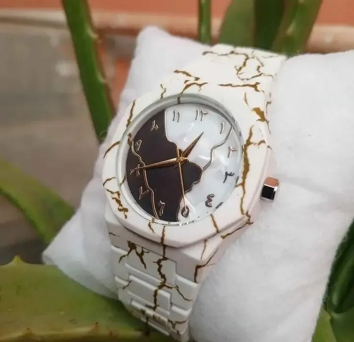 Men's Carbon Fiber White Marble Watch with Golden Design 6