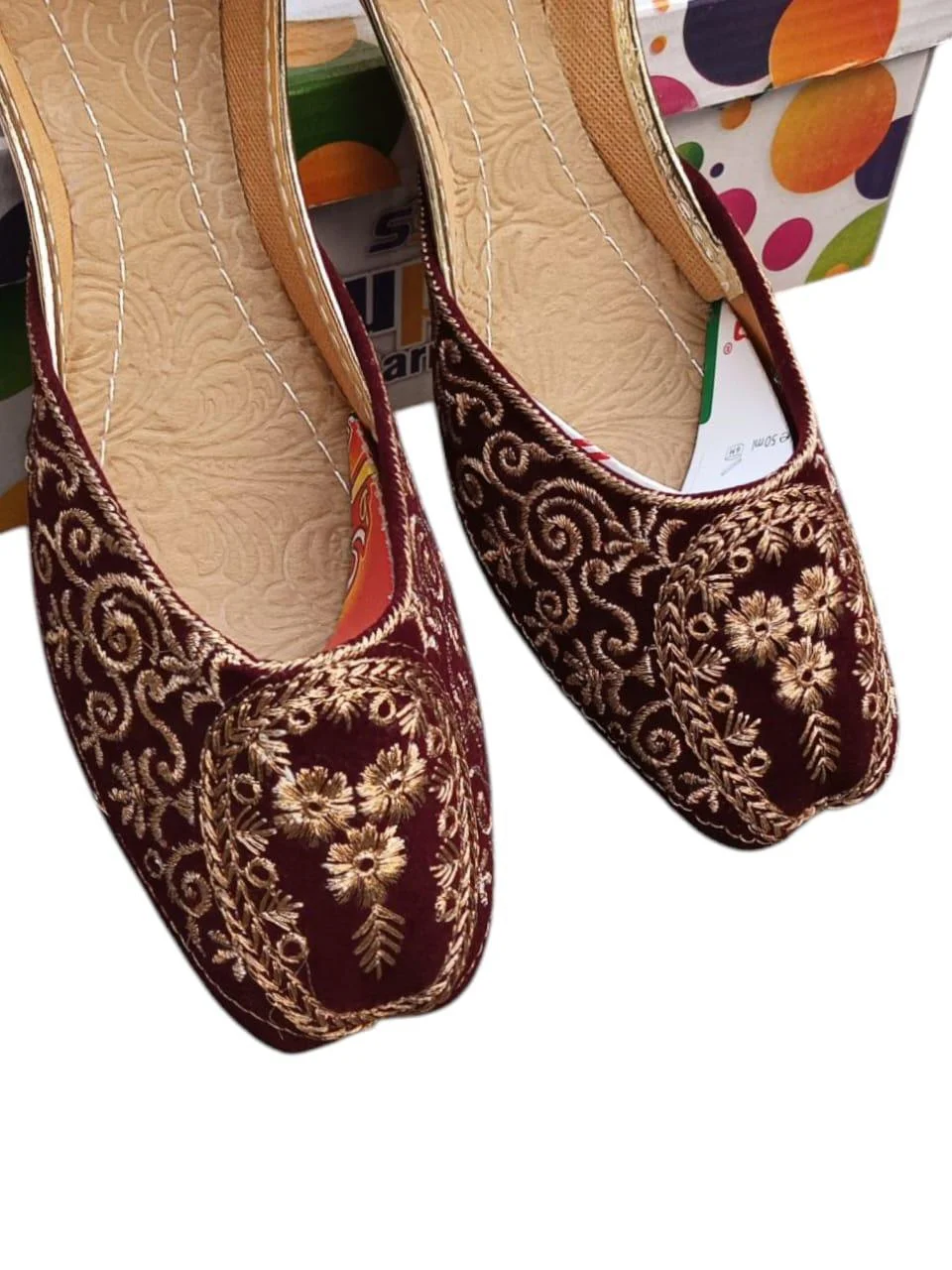 Women Velvet Khussa with Gold Thread Work - Online in Pakistan 3